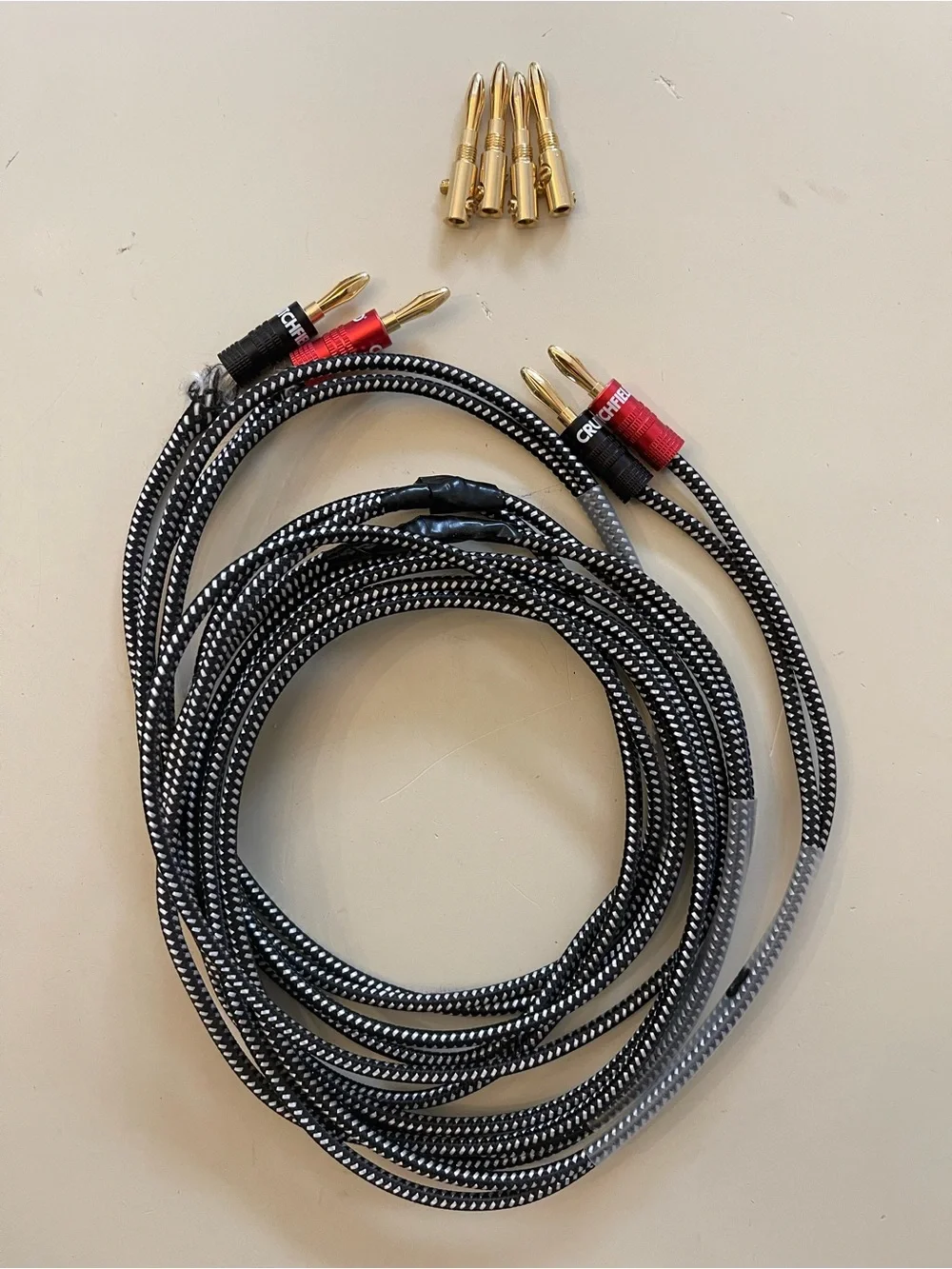 Read ! Crutchfield 14 Gauge Speaker Wire 10 Foot, 2 Conductors w/Banana Terminal
